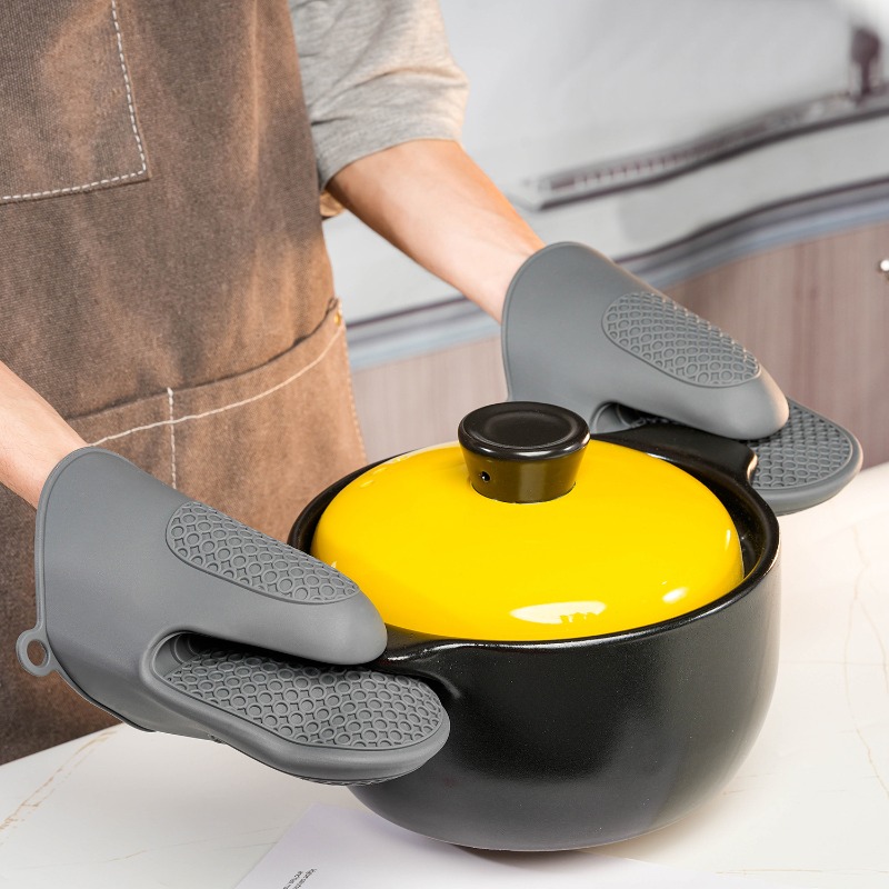 مشبك يدوي من السيليكون المُسمك - مراجعة Oven Mitt Silicone وسعره